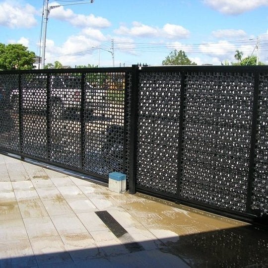 Load image into Gallery viewer, Outdoor Privacy Screen Panel - ATL-80052F-3 - Eco Sustainable House