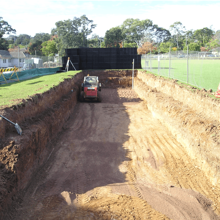 Load image into Gallery viewer, Penta Flo Tank - ATL-70007b - Eco Sustainable House