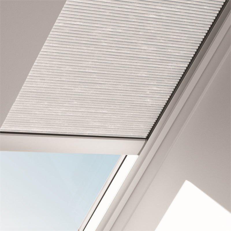 Load image into Gallery viewer, VELUX Manual Honeycomb Blind - VEL-FHC CK02 - Eco Sustainable House