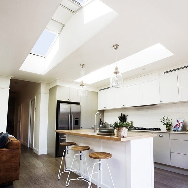 Load image into Gallery viewer, VELUX VSE Electrical Opening Skylight - VSE-VSE2004 C01 - Eco Sustainable House