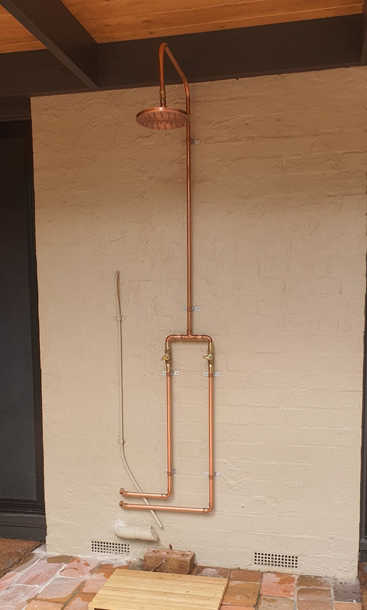 Outdoor Shower Buying Guide: Copper & Brass Options for a Sustainable Home