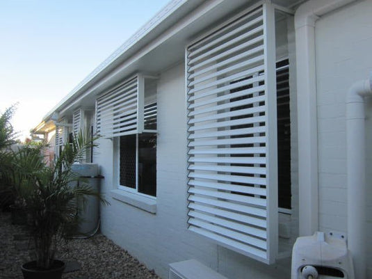 Pearl white custom louvre window screen