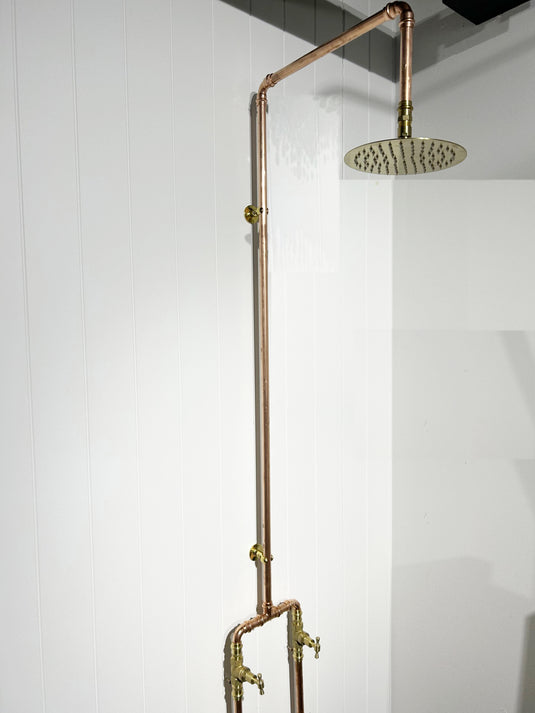 Ground feed square spout copper shower
