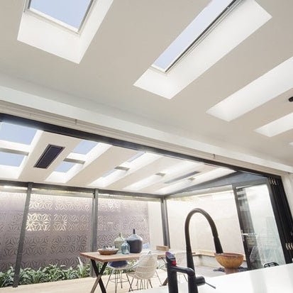 Load image into Gallery viewer, VELUX VCM Manual Opening Skylight (Flat Roof) - VEL-VCM 2222 - Eco Sustainable House
