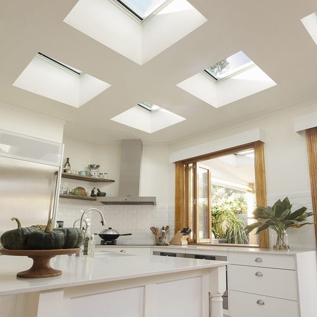 Load image into Gallery viewer, VELUX VCS Solar Powered Skylight (Flat Roof) - VEL-VCS 2222 - Eco Sustainable House
