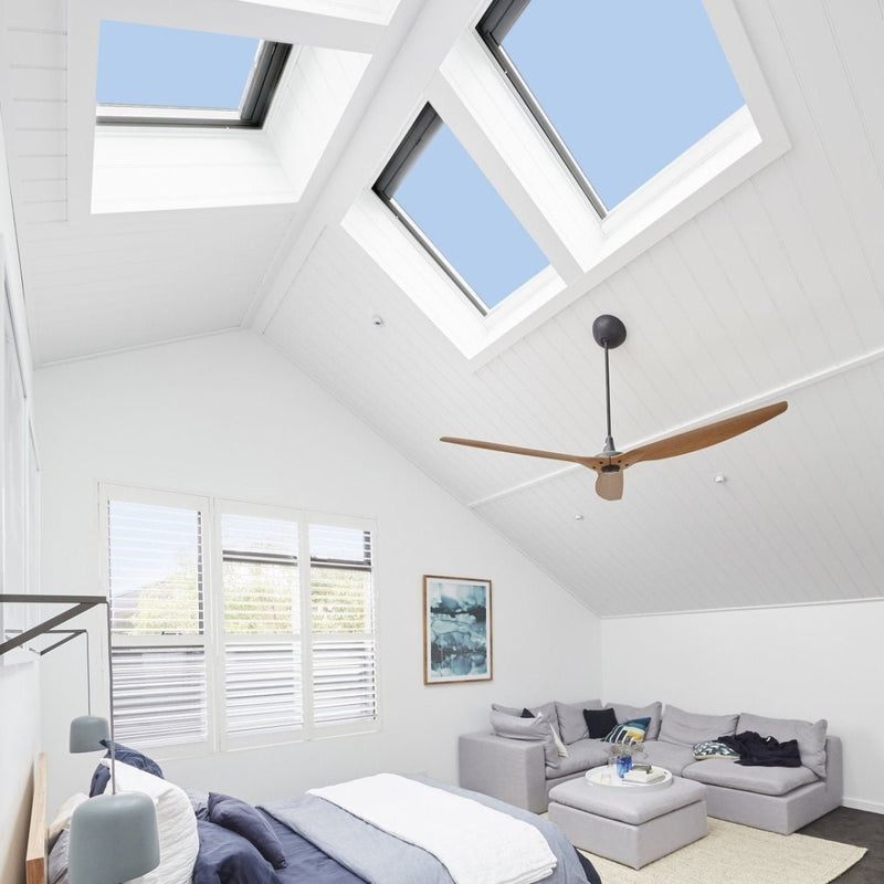 Load image into Gallery viewer, VELUX VSE Electrical Opening Skylight - VSE-VSE2004 C01 - Eco Sustainable House
